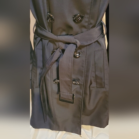 Calvin Klein Classic Black Double-Breasted Trench Coat - Picture 4 of 15